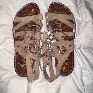 Sandals size 6 free shipping!!!